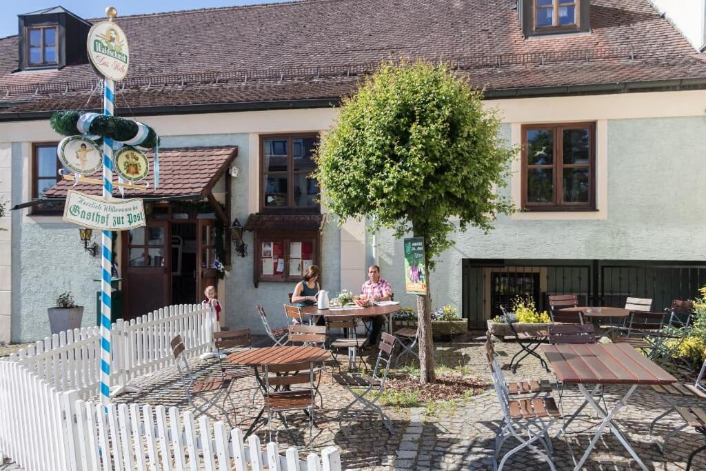 Brauereigasthof Zur Post Eschlkam Esterno foto
